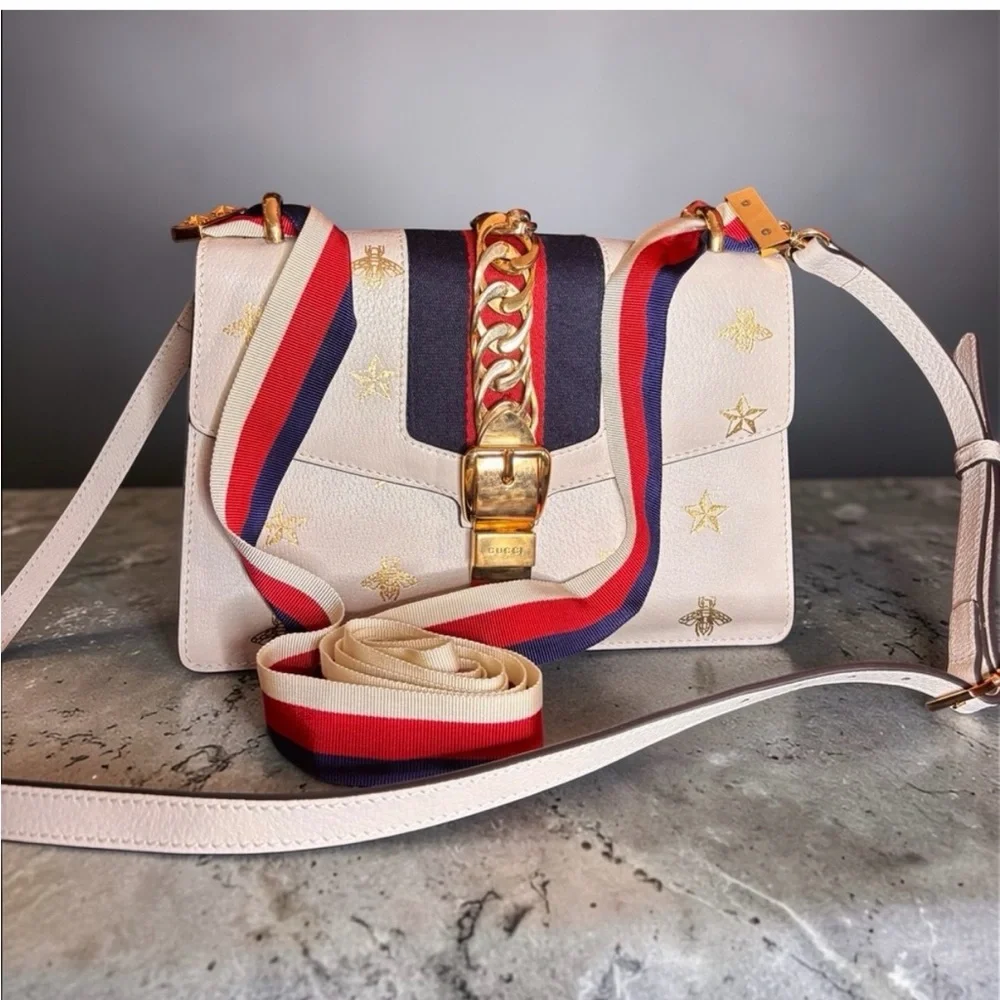 Gucci ivory Gold-Embellished bees and stars crossbody Bag- PM size - Picture 4 of 15